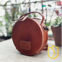 Load image into Gallery viewer, Miss Daisy Western Leather Canteen Purse