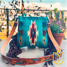 Load image into Gallery viewer, Sapphire Ridge Western Leather Crossbody Purse