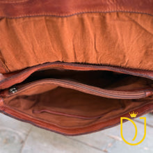 Load image into Gallery viewer, Tuscany Italian Leather Crossbody Purse