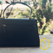 Load image into Gallery viewer, The Chateau Quilted Leather Purse