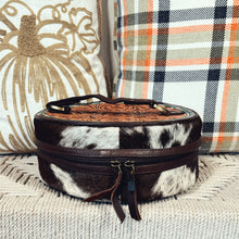Load image into Gallery viewer, Wood Creek Hand Tooled Leather Jewelry Box