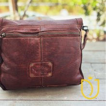 Load image into Gallery viewer, Catania Italian Leather Shoulder Bag