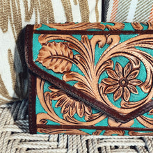Load image into Gallery viewer, Yucca Valley Western Leather Crossbody Wallet