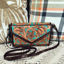 Load image into Gallery viewer, Yucca Valley Western Leather Crossbody Wallet