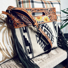 Load image into Gallery viewer, Covington Western Leather Crossbody Purse