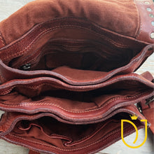 Load image into Gallery viewer, Abruzzo Italian Leather Crossbody Purse