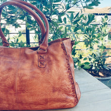 Load image into Gallery viewer, McKenzie Landing Leather Crossbody Purse