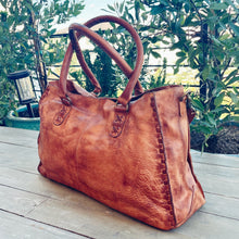 Load image into Gallery viewer, McKenzie Landing Leather Crossbody Purse