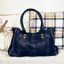 Load image into Gallery viewer, Black Mesa Leather Crossbody Purse