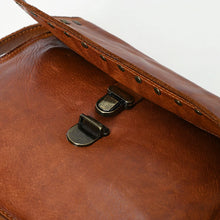 Load image into Gallery viewer, Lone Pine Italian Leather Shoulder Bag