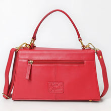 Load image into Gallery viewer, The Chateau Quilted Leather Purse
