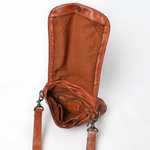 Load image into Gallery viewer, Gennarro Italian Leather Crossbody Purse