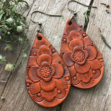 Load image into Gallery viewer, Hand Tooled Leather Earrings, Leather Teardrop Earrings, Mandala Earrings, Brown Earrings, Western Earrings, Boho Earrings, Dangle Earrings