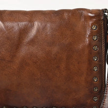 Load image into Gallery viewer, Venice Bay Western Leather Organizer Crossbody Bag | Full Grain Leather Travel Purse | Western Organizer Bag