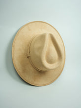 Load image into Gallery viewer, Womens Wide Brim Fedora Hat, Wool Fedora Hat, Felt Cowboy Hat, Wide Brimmed Fedora, Wool Fedora Womens, Womens Felt Hat