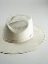 Load image into Gallery viewer, Womens Wide Brim Fedora Hat, Wool Fedora Hat, Felt Cowboy Hat, Wide Brimmed Fedora, Wool Fedora Womens, Womens Felt Hat