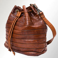 Load image into Gallery viewer, Genuine Leather Purse, Concealed Carry Purse, Cowhide Purse, Leather Purse Women, Genuine Cowhide, Western Purse, Ladies Leather Purse