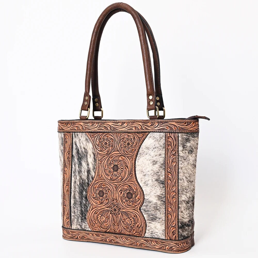 Western Style Leather Shoulder Bag For Women - Handcrafted Upcycled Leather Handbag With Tassel - View #8