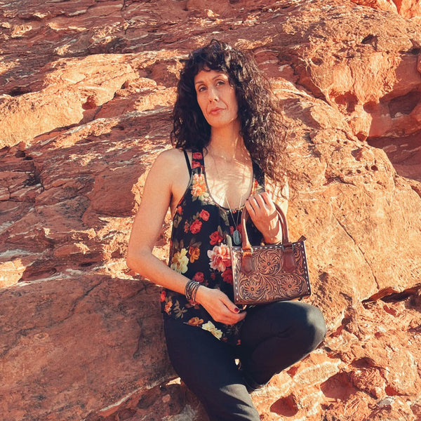 Why American Darling Bags Are the Ultimate Statement Pieces for Western Style Lovers