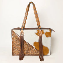 Load image into Gallery viewer, Old Tucson Western Leather Shoulder Tote Bag
