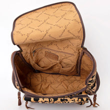 Load image into Gallery viewer, The Sabor Western Leather Backpack
