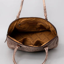 Load image into Gallery viewer, Caimon western Leather Purse
