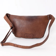 Load image into Gallery viewer, Cedar Hills Western Leather Fanny Pack
