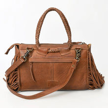 Load image into Gallery viewer, Rodeo Whisper Leather Purse
