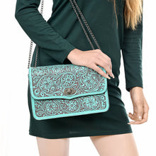 Load image into Gallery viewer, Dash Point Hand Tooled Leather Purse
