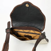 Load image into Gallery viewer, Desert Star Western Leather Purse
