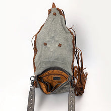 Load image into Gallery viewer, Desert Dunes Leather Crossbody Purse
