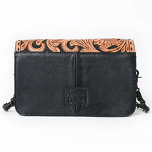 Load image into Gallery viewer, Mirabelle Quilted Leather Shoulder Bag
