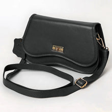 Load image into Gallery viewer, Montmarte Leather Purse
