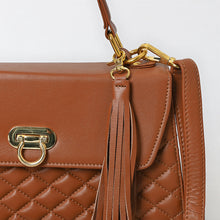 Load image into Gallery viewer, The Chateau Quilted Leather Purse
