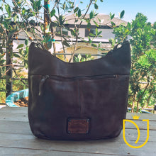 Load image into Gallery viewer, Apulia Italian Leather Shoulder Bag
