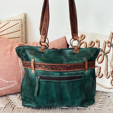 Load image into Gallery viewer, Green Rock Leather Shoulder Bag
