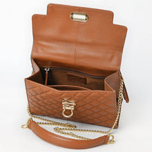 Load image into Gallery viewer, Le Marais Quilted Leather Purse
