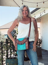 Load image into Gallery viewer, Ozark Lake Western Tooled Leather Crossbody Purse
