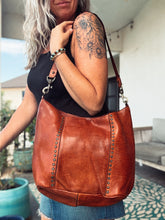 Load image into Gallery viewer, Apulia Cognac Italian Leather Shoulder Bag | Luxury Medium Leather Handbag with Zipper Closure
