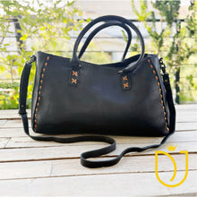Load image into Gallery viewer, Black Mesa Leather Crossbody Purse
