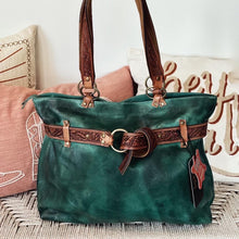 Load image into Gallery viewer, Green Rock Leather Shoulder Bag
