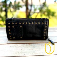 Load image into Gallery viewer, Calabria Italian Leather Crossbody Wallet
