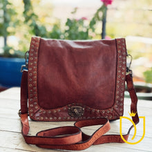 Load image into Gallery viewer, Emelia Italian Leather Shoulder Bag
