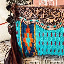 Load image into Gallery viewer, Green Valley Western Leather Crossbody Purse
