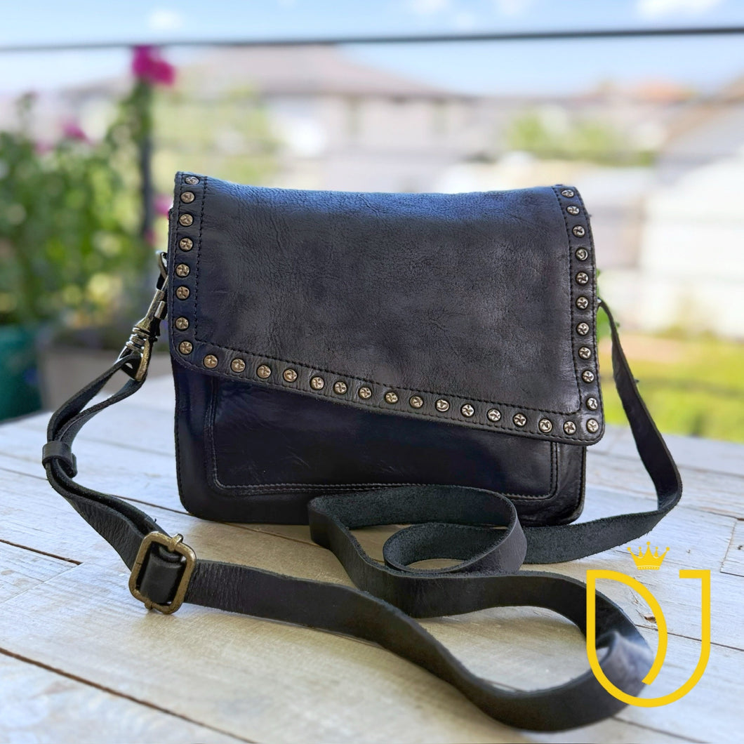 Abruzzo Italian Leather Crossbody Purse