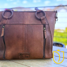 Load image into Gallery viewer, Lake Sumner Western Leather Crossbody Purse
