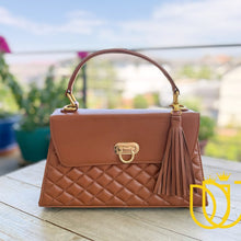 Load image into Gallery viewer, The Chateau Quilted Leather Purse
