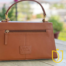 Load image into Gallery viewer, The Chateau Quilted Leather Purse
