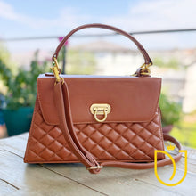 Load image into Gallery viewer, The Chateau Quilted Leather Purse
