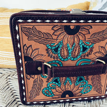 Load image into Gallery viewer, Sutherland Cowhide and Leather Jewelry Box
